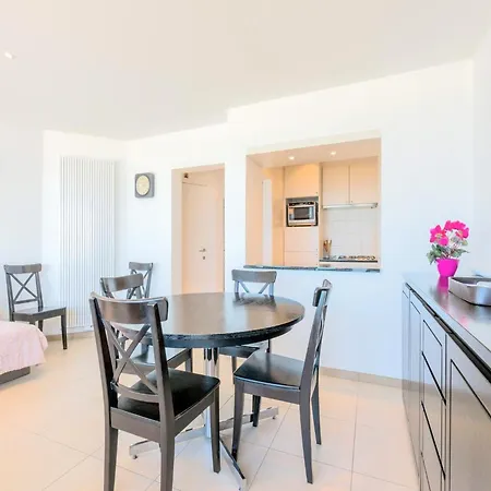 Appartamento Beachfront Vitalo 502, Cleaning Included Koksijde