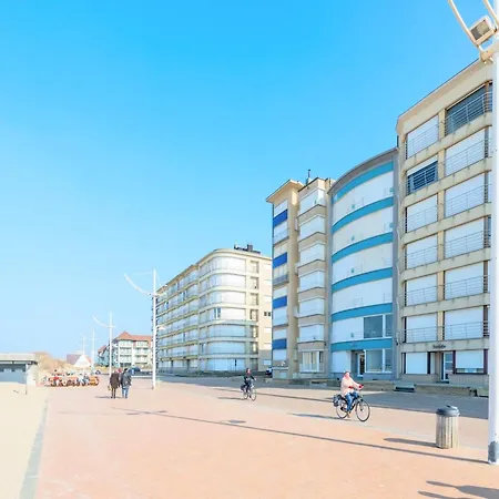 Beachfront Vitalo 502, Cleaning Included Appartamento Koksijde