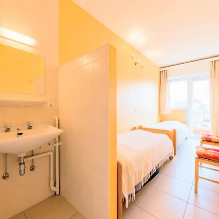 Beachfront Vitalo 502, Cleaning Included Apartmán
